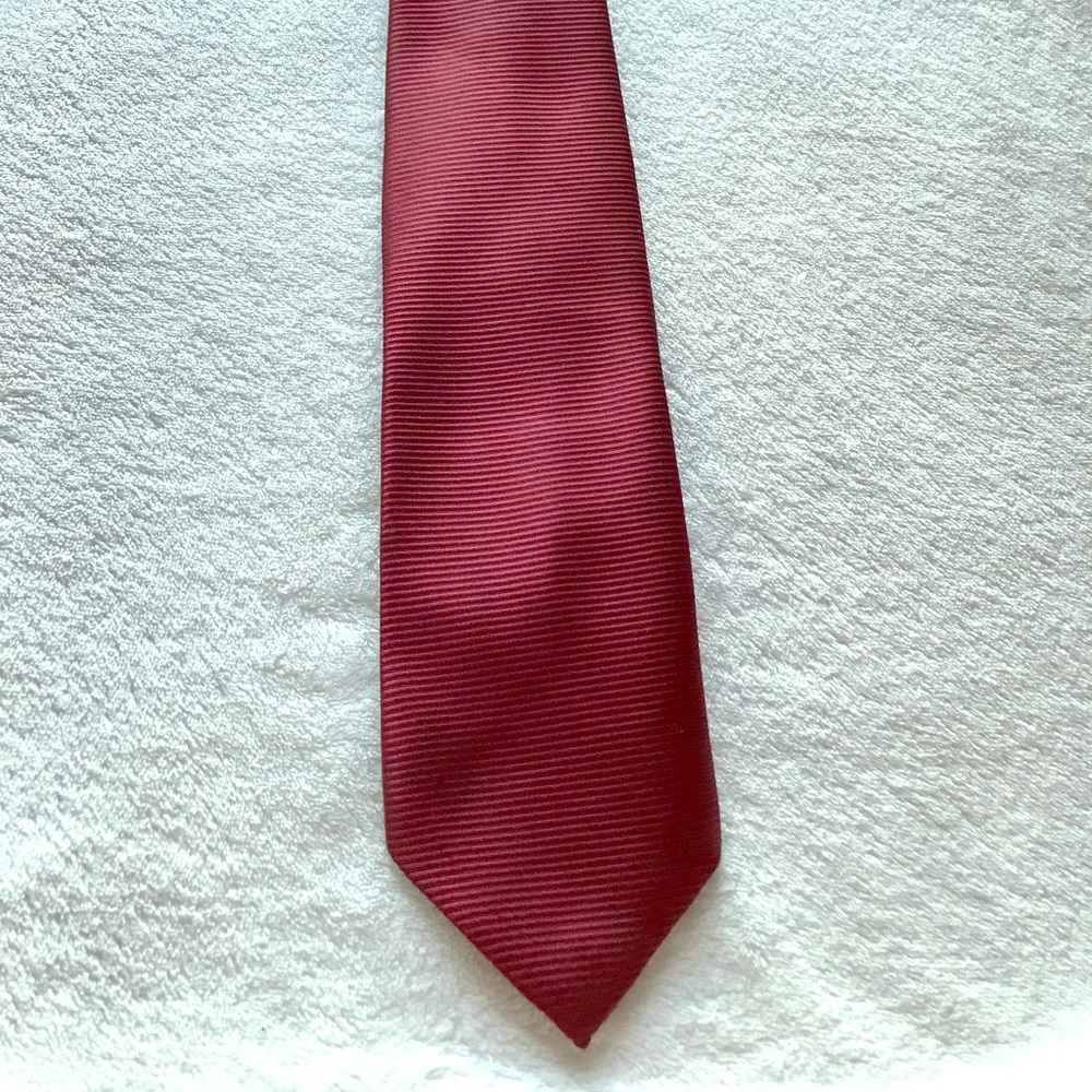 Hansom Tie